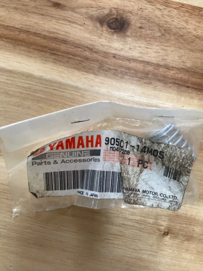 Yamaha  Outboard Compression Spring P/N#90501-14M05 40HP Engines